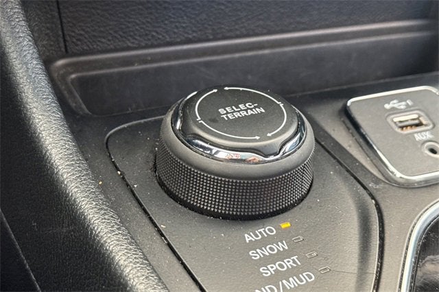 2023 Jeep Cherokee Altitude Lux 4x4