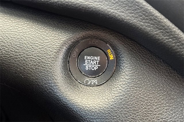 2023 Jeep Cherokee Altitude Lux 4x4