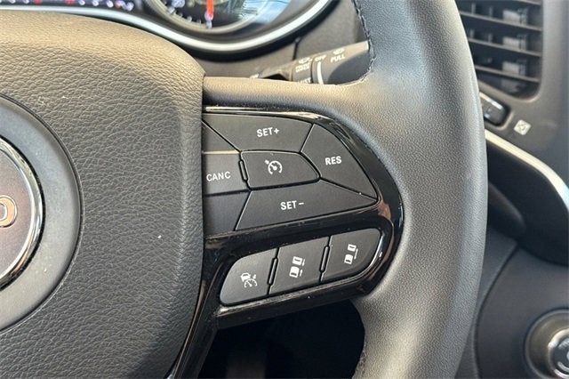 2023 Jeep Cherokee Altitude Lux 4x4