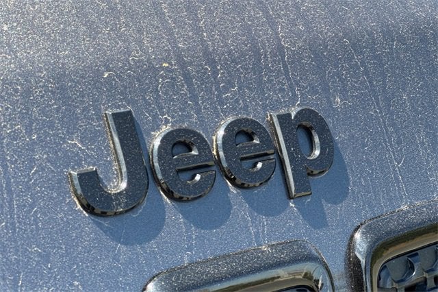 2023 Jeep Cherokee Altitude Lux 4x4