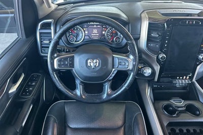 2019 RAM 1500 Laramie 4x4 Crew Cab 6'4" Box