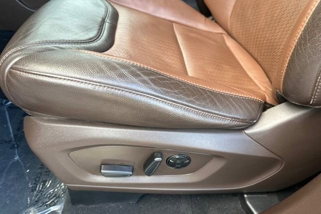 2021 Ford Explorer King Ranch RWD