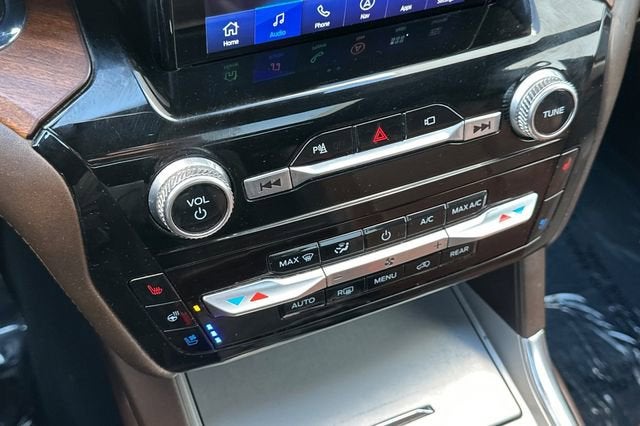 2021 Ford Explorer King Ranch RWD