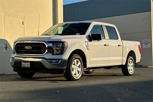 2023 Ford F-150 XLT 2WD SuperCrew 5.5' Box