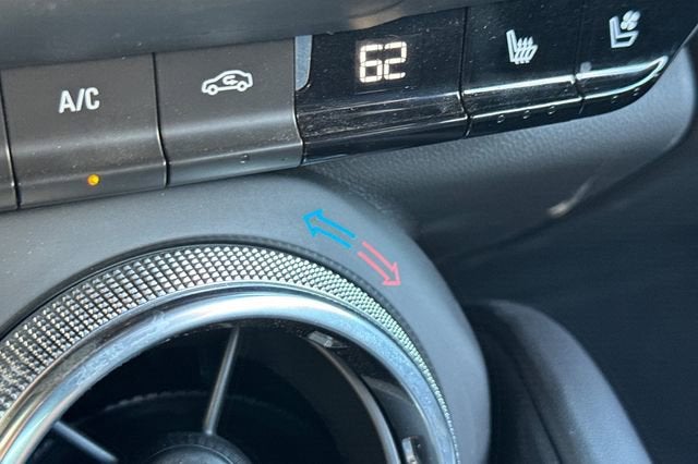 2022 Chevrolet Camaro 2dr Convertible 2SS