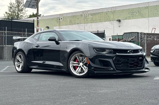 2018 Chevrolet Camaro 2dr Coupe ZL1