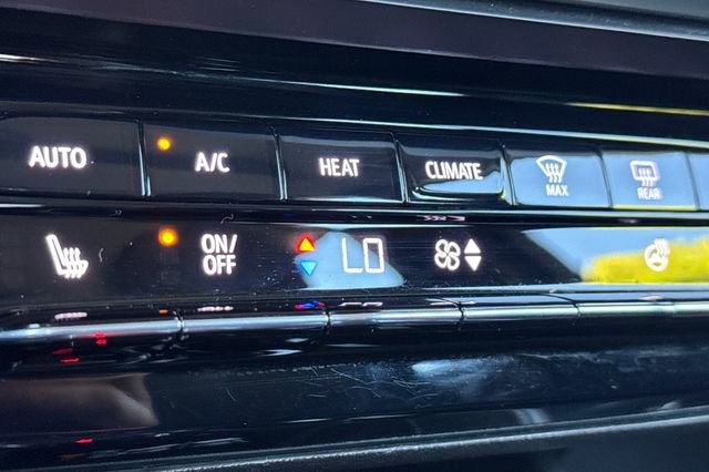 2023 Chevrolet Bolt EUV FWD 4dr LT