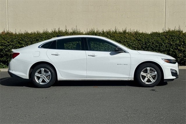 2023 Chevrolet Malibu 4dr Sdn LS w/1FL