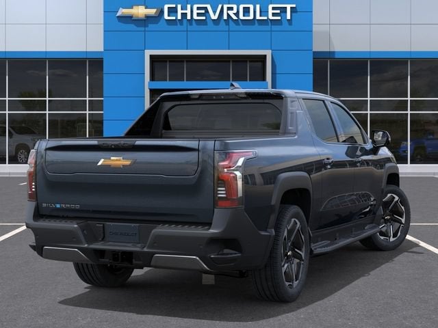 2026 Chevrolet Silverado EV e4WD Crew Cab Max Range LT