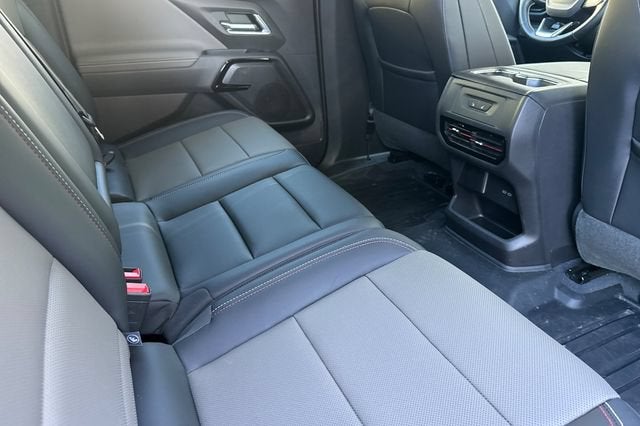 2026 Chevrolet Silverado EV e4WD Crew Cab Max Range Trail Boss