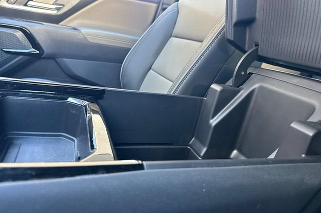 2026 Chevrolet Silverado EV e4WD Crew Cab Max Range Trail Boss