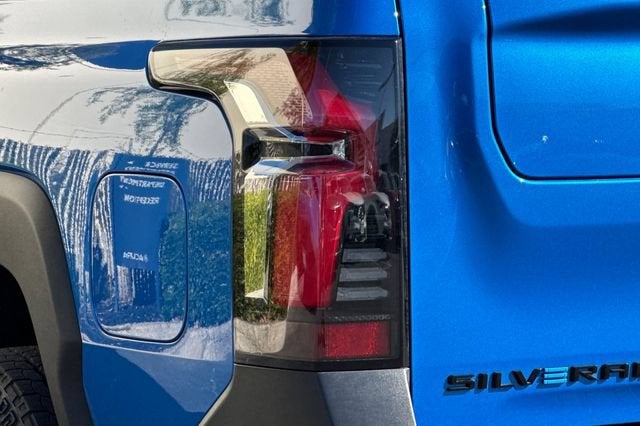 2026 Chevrolet Silverado EV e4WD Crew Cab Max Range Trail Boss