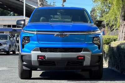 2026 Chevrolet Silverado EV e4WD Crew Cab Max Range Trail Boss