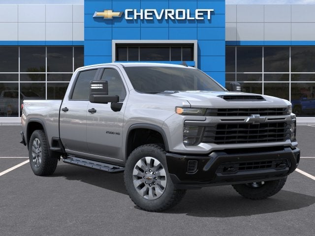 2026 Chevrolet Silverado 2500 HD Crew Cab Standard Box 4-Wheel Drive Custom