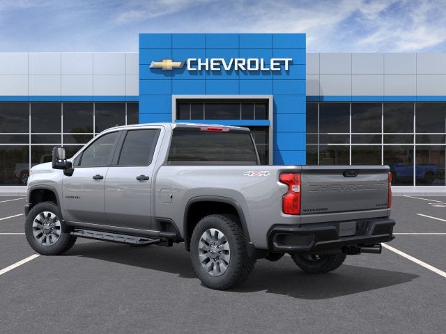 2026 Chevrolet Silverado 2500 HD Crew Cab Standard Box 4-Wheel Drive Custom