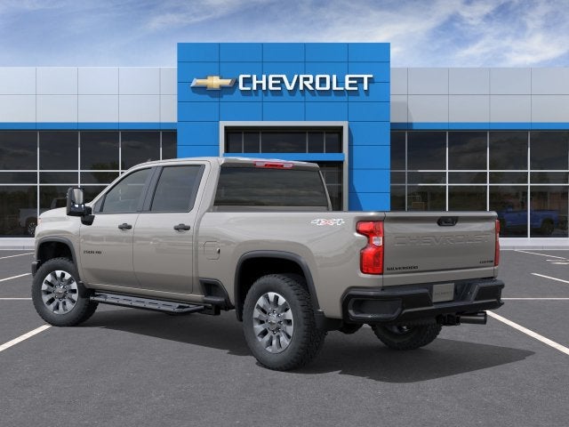 2026 Chevrolet Silverado 2500 HD Crew Cab Standard Box 4-Wheel Drive Custom