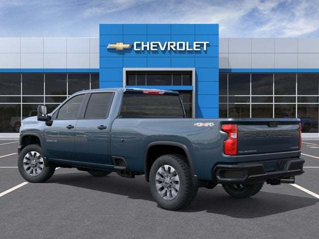 2026 Chevrolet Silverado 2500 HD Crew Cab Long Box 4-Wheel Drive Custom