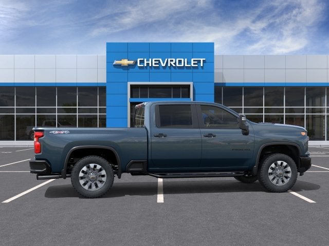 2026 Chevrolet Silverado 2500 HD Crew Cab Standard Box 4-Wheel Drive Custom