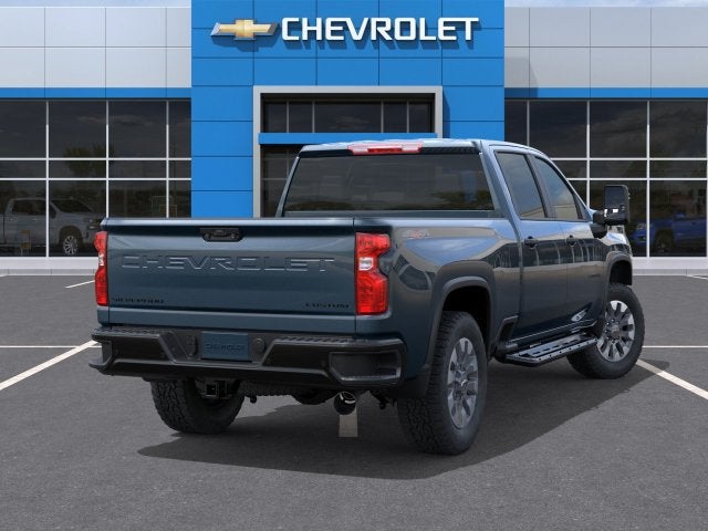 2026 Chevrolet Silverado 2500 HD Crew Cab Standard Box 4-Wheel Drive Custom
