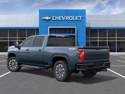 2026 Chevrolet Silverado 2500 HD Crew Cab Standard Box 4-Wheel Drive Custom