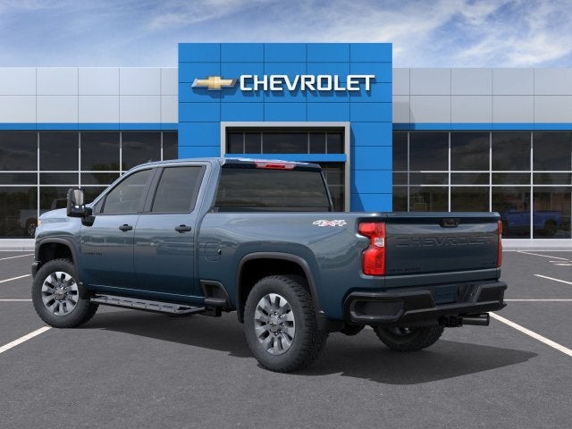 2026 Chevrolet Silverado 2500 HD Crew Cab Standard Box 4-Wheel Drive Custom