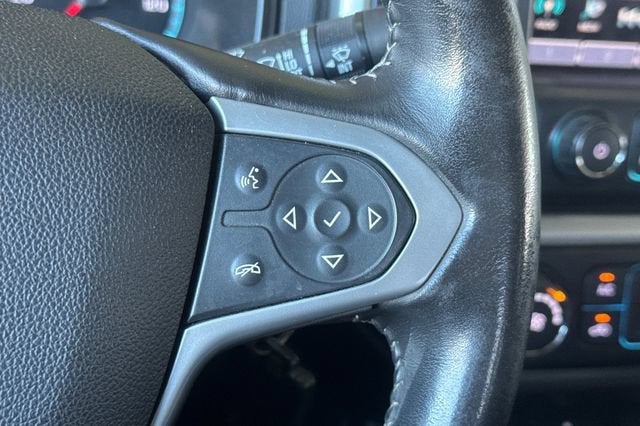 2017 Chevrolet Colorado Crew Cab Short Box 2-Wheel Drive LT