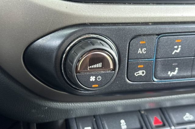 2016 Chevrolet Colorado Crew Cab Long Box 4-Wheel Drive Z71