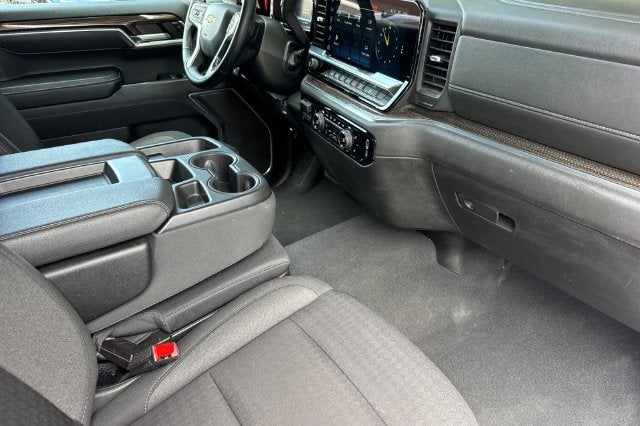 2025 Chevrolet Silverado 1500 Crew Cab Short Box 2-Wheel Drive LT