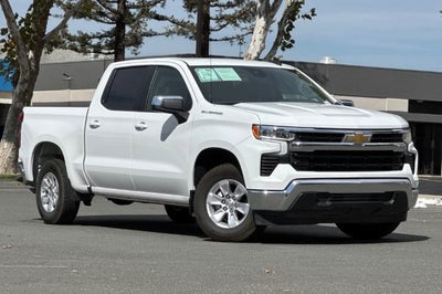 2025 Chevrolet Silverado 1500 Crew Cab Short Box 2-Wheel Drive LT