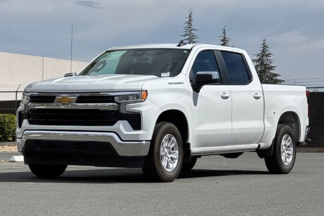 2025 Chevrolet Silverado 1500 Crew Cab Short Box 2-Wheel Drive LT