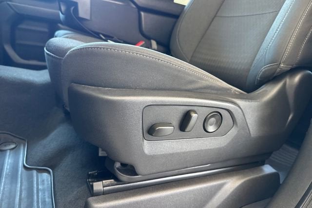2023 Chevrolet Silverado 1500 Crew Cab Short Box 4-Wheel Drive Custom