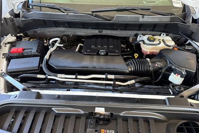 2023 Chevrolet Silverado 1500 Crew Cab Short Box 4-Wheel Drive Custom