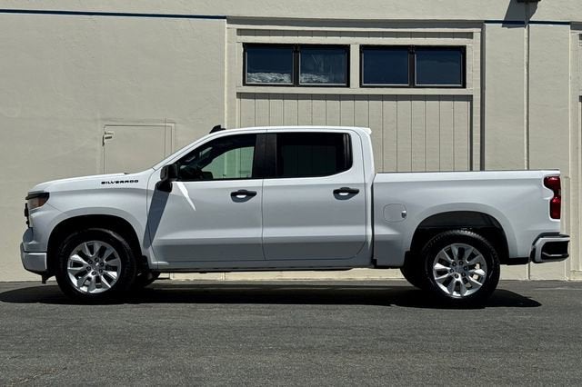 2023 Chevrolet Silverado 1500 Crew Cab Short Box 4-Wheel Drive Custom