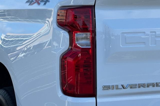 2026 Chevrolet Silverado 1500 Crew Cab Short Box 4-Wheel Drive LT 1LT