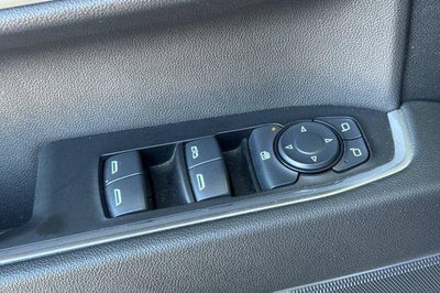 2025 Chevrolet Silverado 1500 Crew Cab Short Box 4-Wheel Drive LT 1LT
