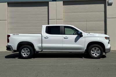 2025 Chevrolet Silverado 1500 Crew Cab Short Box 4-Wheel Drive LT 1LT