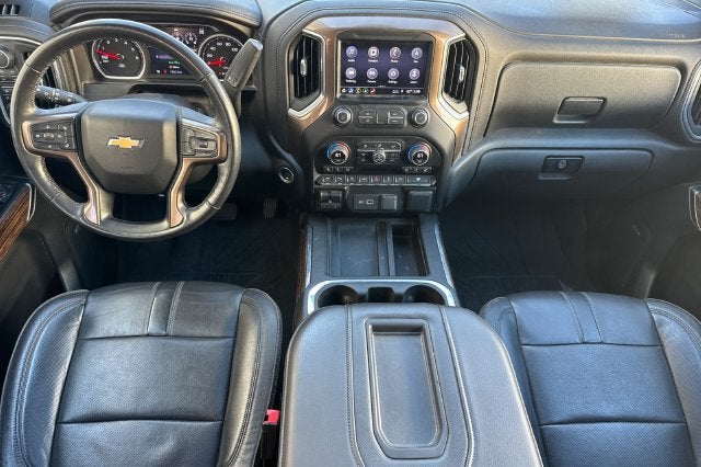2019 Chevrolet Silverado 1500 Crew Cab Standard Box 4-Wheel Drive High Country