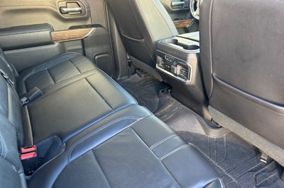 2019 Chevrolet Silverado 1500 Crew Cab Standard Box 4-Wheel Drive High Country