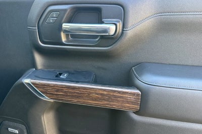 2019 Chevrolet Silverado 1500 Crew Cab Standard Box 4-Wheel Drive High Country