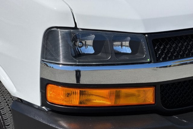 2025 Chevrolet Express Cargo 2500 Regular Wheelbase Rear-Wheel Drive