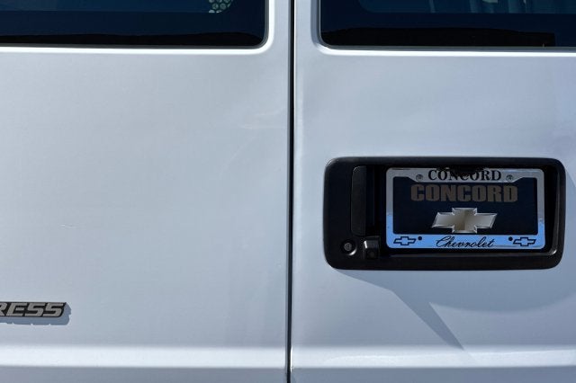 2025 Chevrolet Express Cargo 2500 Regular Wheelbase Rear-Wheel Drive