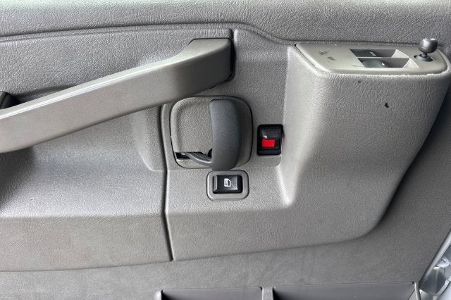 2025 Chevrolet Express Cargo 2500 Regular Wheelbase Rear-Wheel Drive