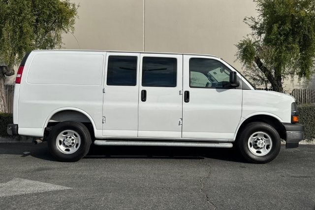 2025 Chevrolet Express Cargo 2500 Regular Wheelbase Rear-Wheel Drive