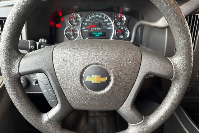 2025 Chevrolet Express Cargo 2500 Regular Wheelbase Rear-Wheel Drive