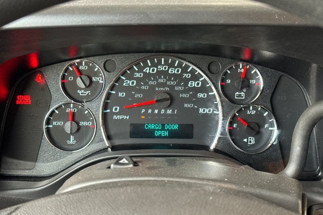 2025 Chevrolet Express Cargo 2500 Regular Wheelbase Rear-Wheel Drive