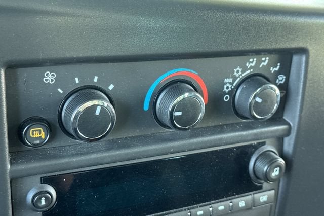 2025 Chevrolet Express Cargo 2500 Regular Wheelbase Rear-Wheel Drive