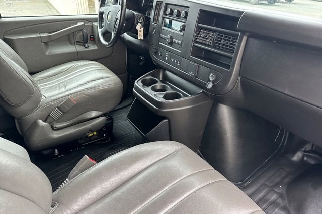 2023 Chevrolet Express Cargo 2500 2500 Extended Wheelbase Rear-Wheel Drive