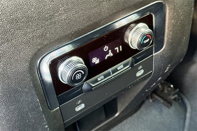 2023 GMC Yukon 2WD 4dr SLT