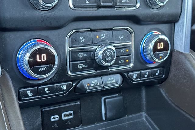 2023 GMC Yukon 4WD 4dr SLT
