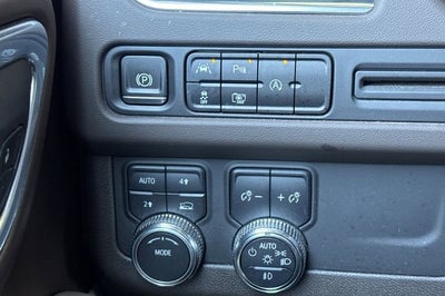 2023 GMC Yukon 4WD 4dr SLT